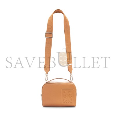 LOEWE MINI CROSSBODY CAMERA BAG IN SATIN CALFSKIN C565R41X05 (18*13*8.5cm) LOEWE MINI CROSSBODY CAMERA BAG IN SATIN CALFSKIN C565R41X05 (18*13*8.5cm)